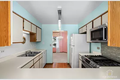 751 W Happfield Drive, Arlington Heights, IL 60004 - Photo 11