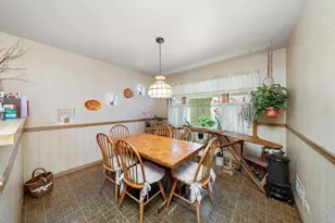 3915 W 64th Pl, Chicago, IL 60629 - Photo 13