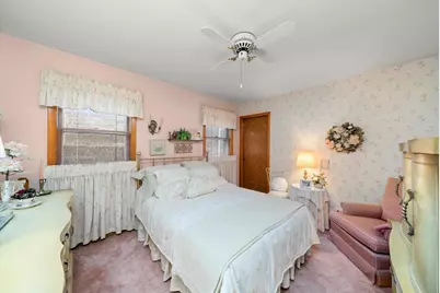 3915 W 64th Place, Chicago, IL 60629 - Photo 5