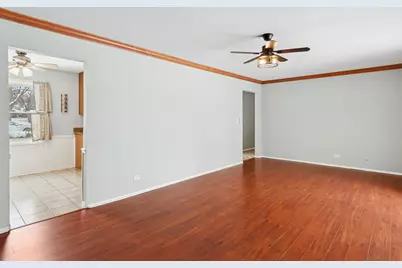 1902 N Washington Street, Wheaton, IL 60187 - Photo 9