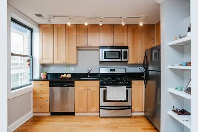 4144 N Sheridan Road #409, Chicago, IL 60613 - Photo 7