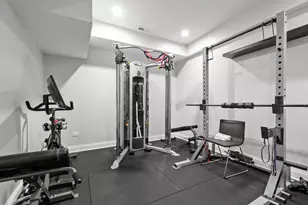 7715 Virginia Ct, Willowbrook, IL 60527 - Photo 27