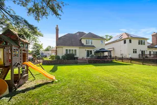 7715 Virginia Ct, Willowbrook, IL 60527 - Photo 33