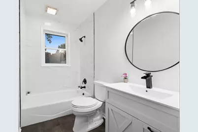 4304 Clearview Drive, McHenry, IL 60050 - Photo 13