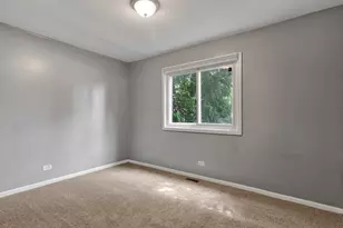 5838 Woodgate Dr, Matteson, IL 60443 - Photo 9