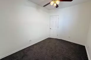 3643 S Hamilton Ave, Chicago, IL 60609 - Photo 19