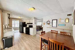 114 Melbrooke Dr, Elgin, IL 60123 - Photo 13