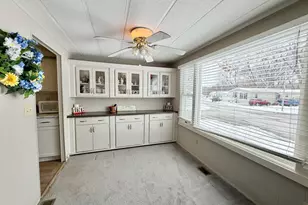 114 Melbrooke Dr, Elgin, IL 60123 - Photo 7