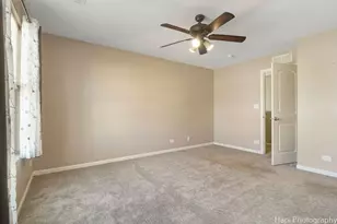 672 Anchorage Ct, Pingree Grove, IL 60140 - Photo 15