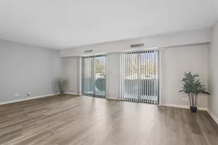 1605 E Central Rd, Arlington Heights, IL 60005 - Photo 11