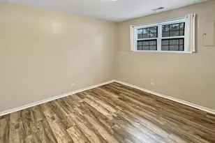 31782 N Pineview Blvd, Lakemoor, IL 60051 - Photo 15