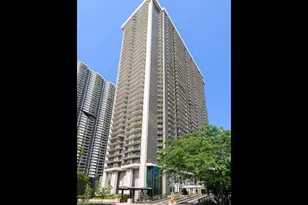 6007 N Sheridan Rd, Chicago, IL 60660 - Photo 1