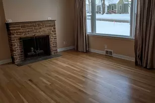 3618 Maple Ave, McHenry, IL 60050 - Photo 3