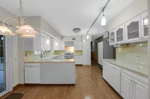 9S174 Drew Ave, Burr Ridge, IL 60527 - Photo 23