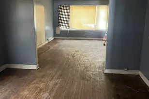 8751 S Blackstone Ave, Chicago, IL 60619 - Photo 5