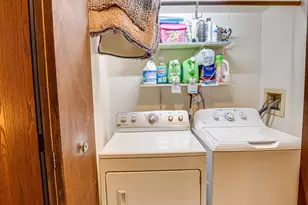 1715 Riverwood Dr, Algonquin, IL 60102 - Photo 17