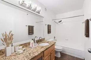 200 N Dearborn St, Chicago, IL 60601 - Photo 7