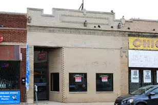 3348 W Montrose Ave, Chicago, IL 60618 - Photo 1