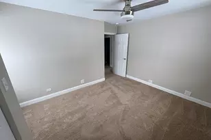 10 Lincoln St, Lake in the Hills, IL 60156 - Photo 13