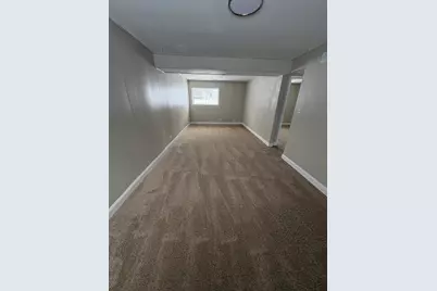 10 Lincoln Street, Lake in the Hills, IL 60156 - Photo 17