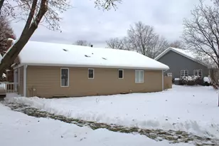 908 Glenmore Ln, Elgin, IL 60124 - Photo 47