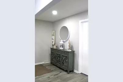 908 Glenmore Lane, Elgin, IL 60124 - Photo 13