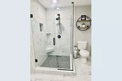 908 Glenmore Lane, Elgin, IL 60124 - Photo 17