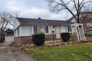 7911 45th St, Lyons, IL 60534 - Photo 3