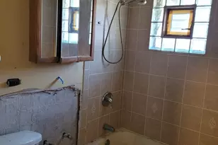 7911 45th St, Lyons, IL 60534 - Photo 9