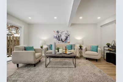 526 Thomas Road, Bolingbrook, IL 60440 - Photo 3