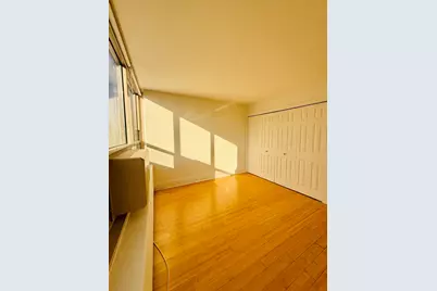 [Address not provided], Chicago, IL 60613 - Photo 15