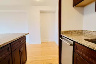 [Address not provided], Chicago, IL 60613 - Photo 7