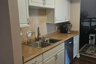 850 Wellington Ave, Elk Grove Village, IL 60007 - Photo 19