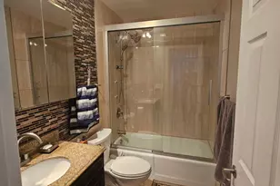 850 Wellington Ave, Elk Grove Village, IL 60007 - Photo 7