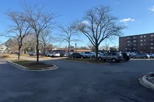 850 Wellington Ave, Elk Grove Village, IL 60007 - Photo 15