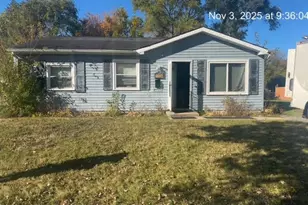 17404 Wellington Dr, Hazel Crest, IL 60429 - Photo 1
