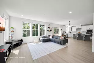 3545 S Riding Rdg, Elgin, IL 60124 - Photo 7