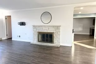 1616 Mayfield Ave, Joliet, IL 60435 - Photo 5