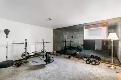 9429 S 55th Avenue, Oak Lawn, IL 60453 - Photo 17