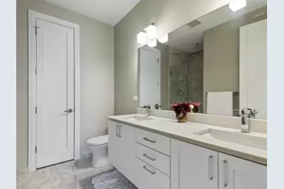 2303 W Wilcox Street #2S, Chicago, IL 60612 - Photo 7