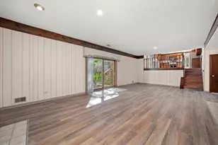 9047 W Oak Crest Ct, Palos Hills, IL 60465 - Photo 15