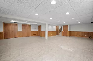 9047 W Oak Crest Ct, Palos Hills, IL 60465 - Photo 23