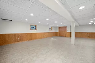 9047 W Oak Crest Ct, Palos Hills, IL 60465 - Photo 21