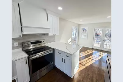 6012 Muriel Lane, Saint Anne, IL 60964 - Photo 5