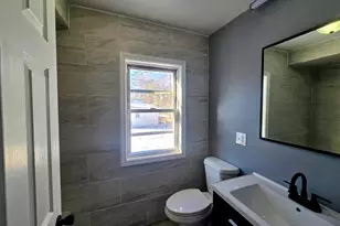 11616 S Harvard Ave, Chicago, IL 60628 - Photo 9