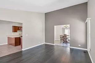 307 Orchard Ln, Bloomingdale, IL 60108 - Photo 13