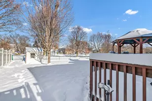307 Orchard Ln, Bloomingdale, IL 60108 - Photo 5
