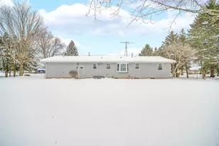 19923 E Grant Hwy, Marengo, IL 60152 - Photo 19