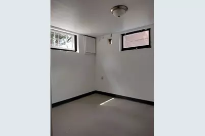 7910 S Muskegon Avenue #3, Chicago, IL 60617 - Photo 15