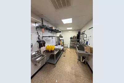 330 N 1st Street, Cuba, IL 61427 - Photo 9